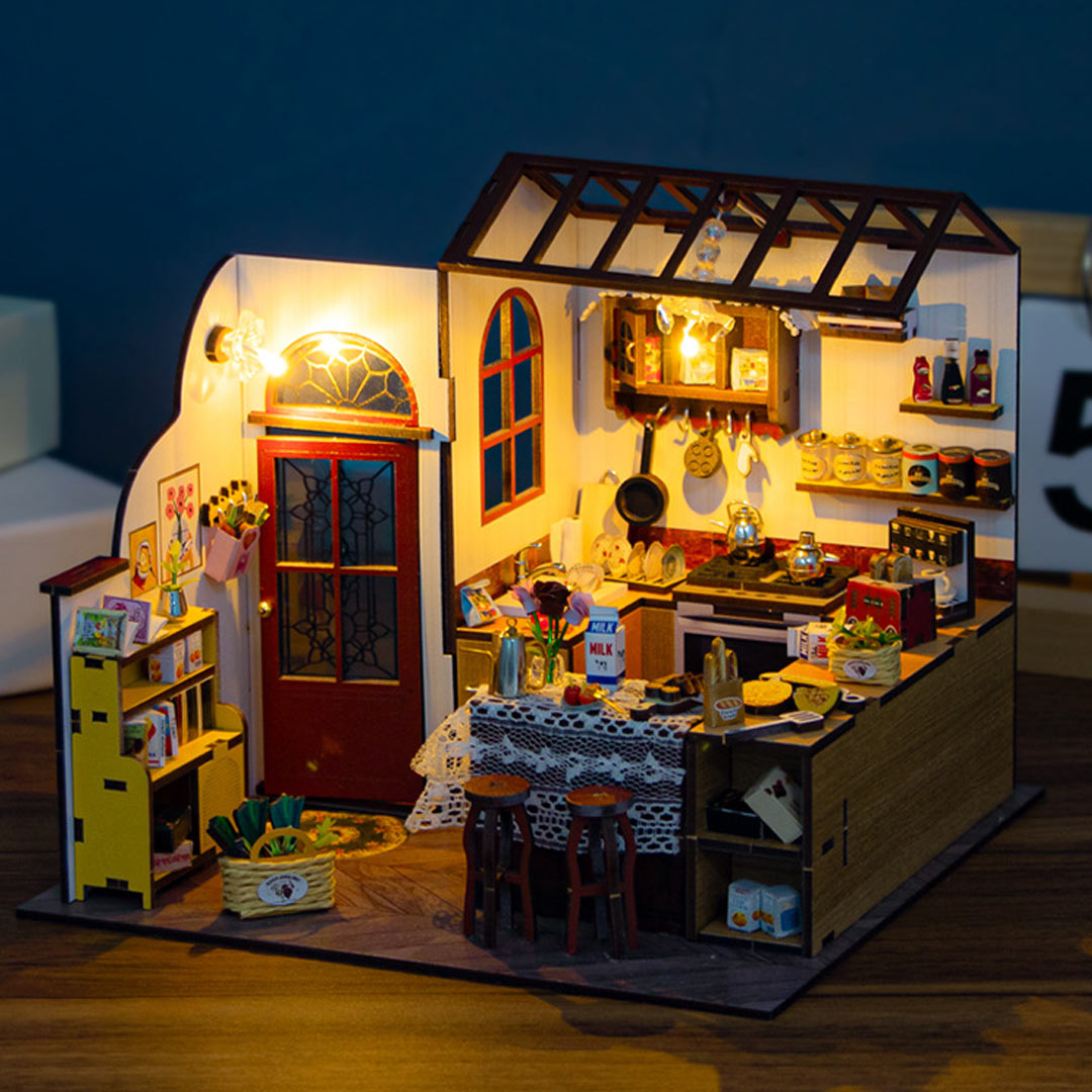 Peta's Kitchen DIY Miniature Dollhouse Kit