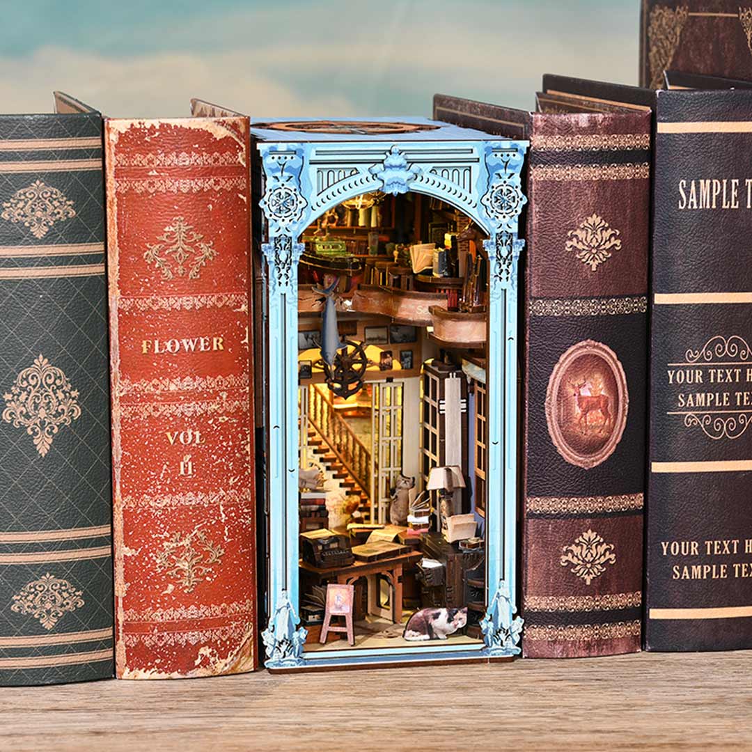 Hemingway House DIY Wooden Book Nook Shelf Insert