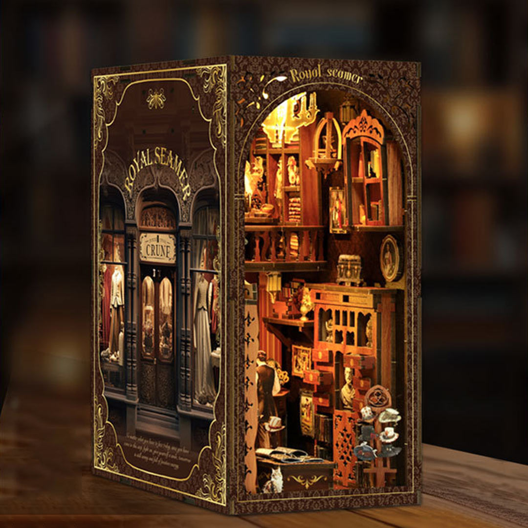 Royal Seamer DIY Wooden Book Nook Kit