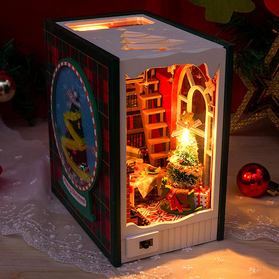 Merry Christmas DIY Book Nook Kit