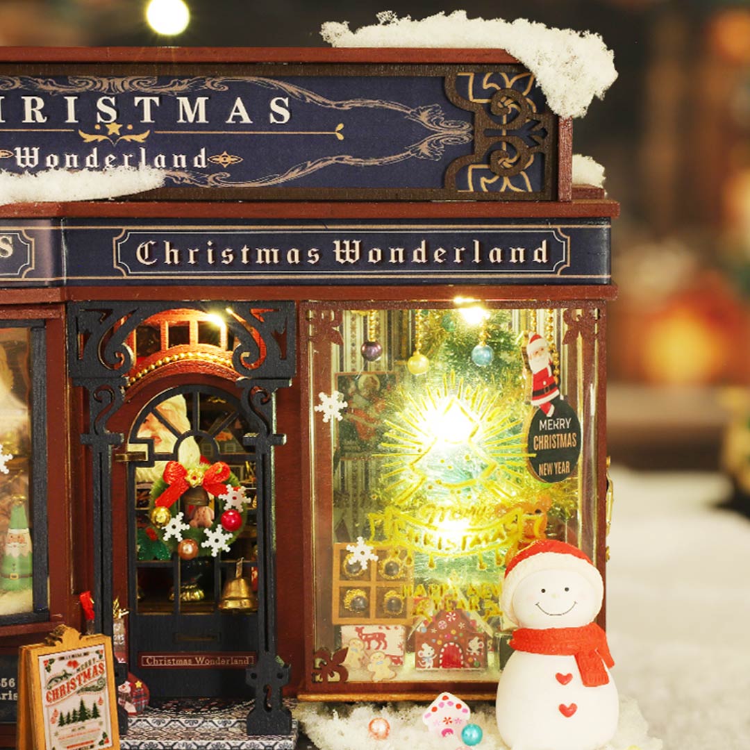 Christmas Wonderland DIY Miniature Dollhouse Kit